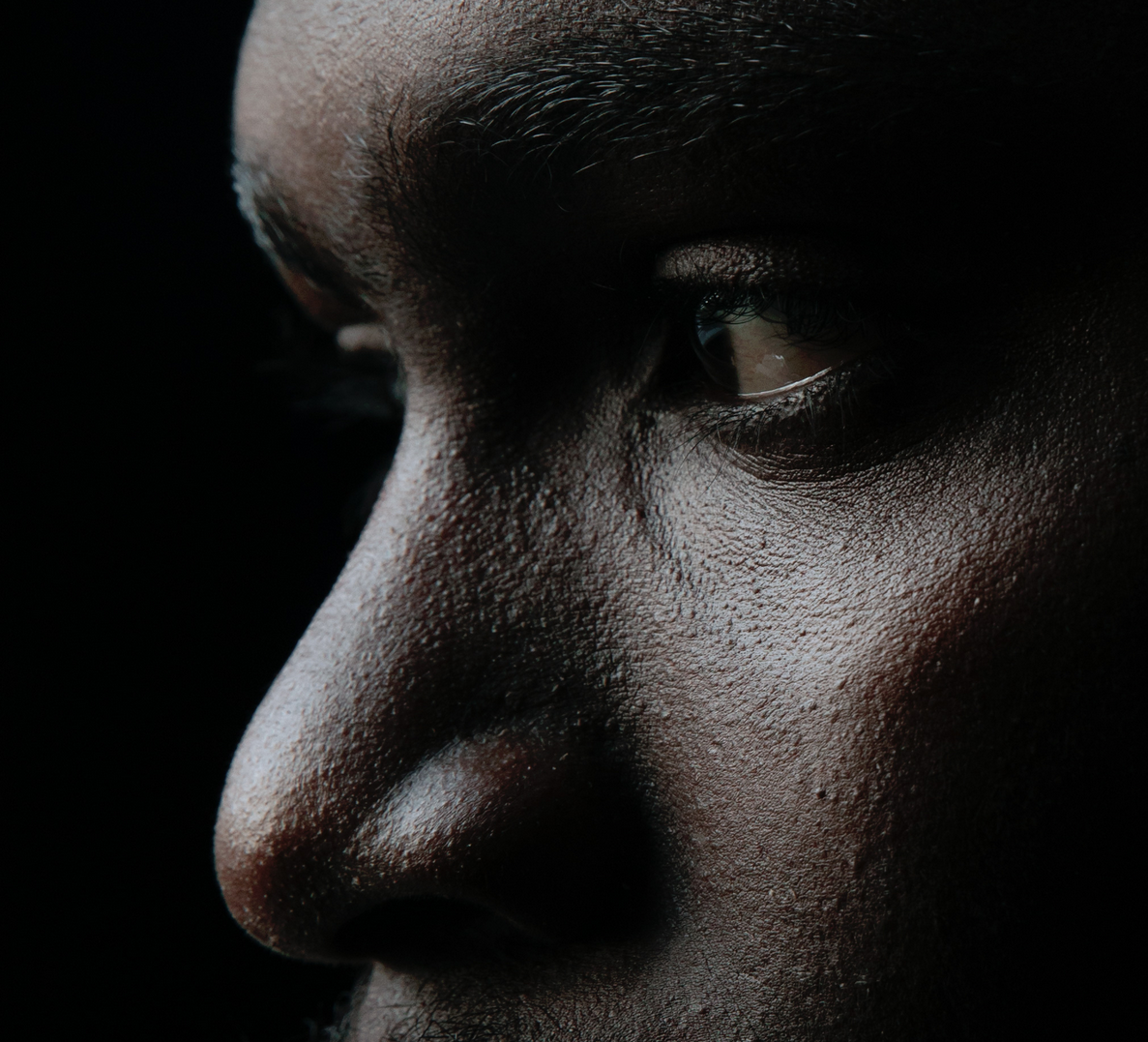 Discriminations liées à l'origine vécues par les jeunes : un cumul d'obstacles au détriment de l'égalité